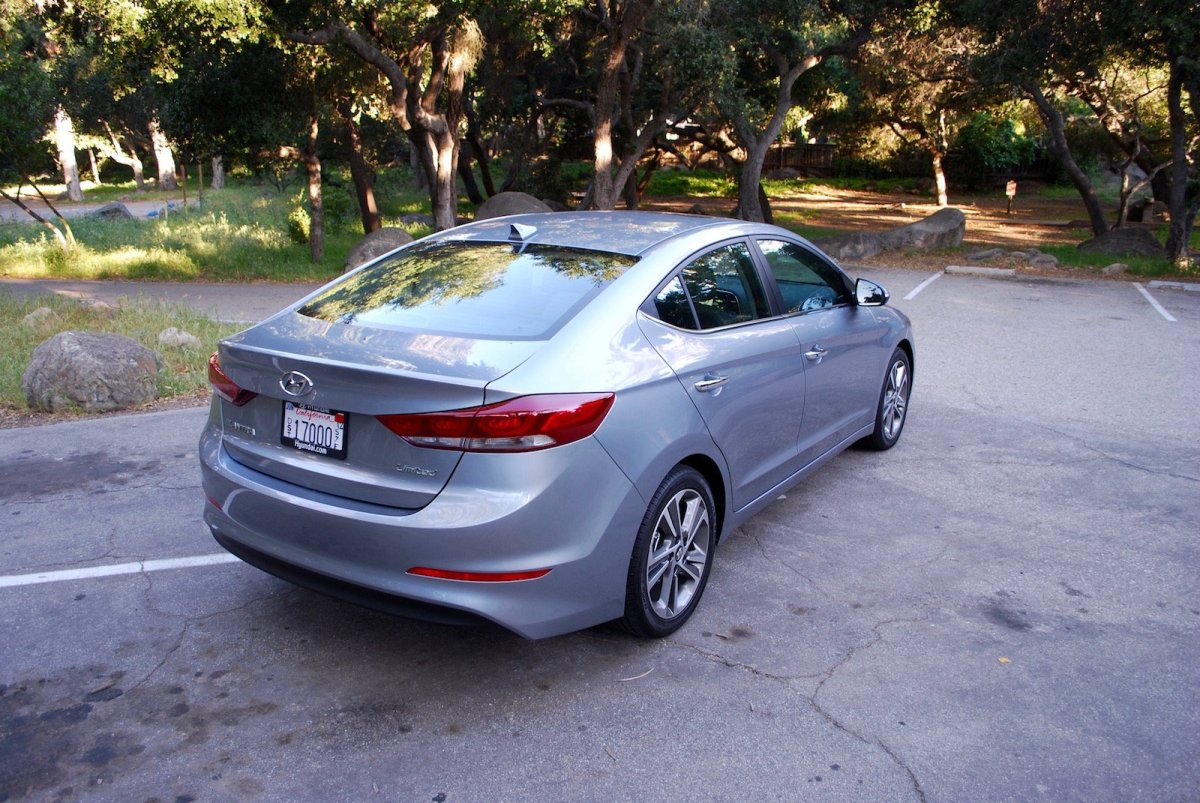 Hyundai Elantra 2017 Limited