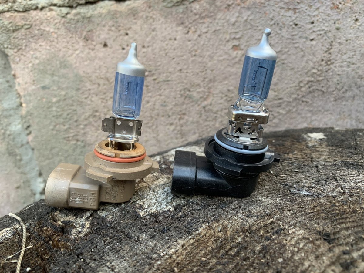 Лампочка противотуманки Прадо 120