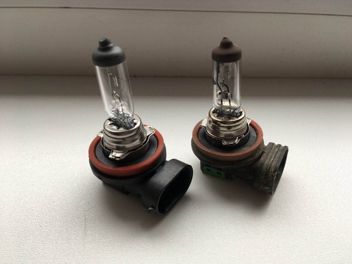 Мазда 3 лампы противотуманки цоколь 2007