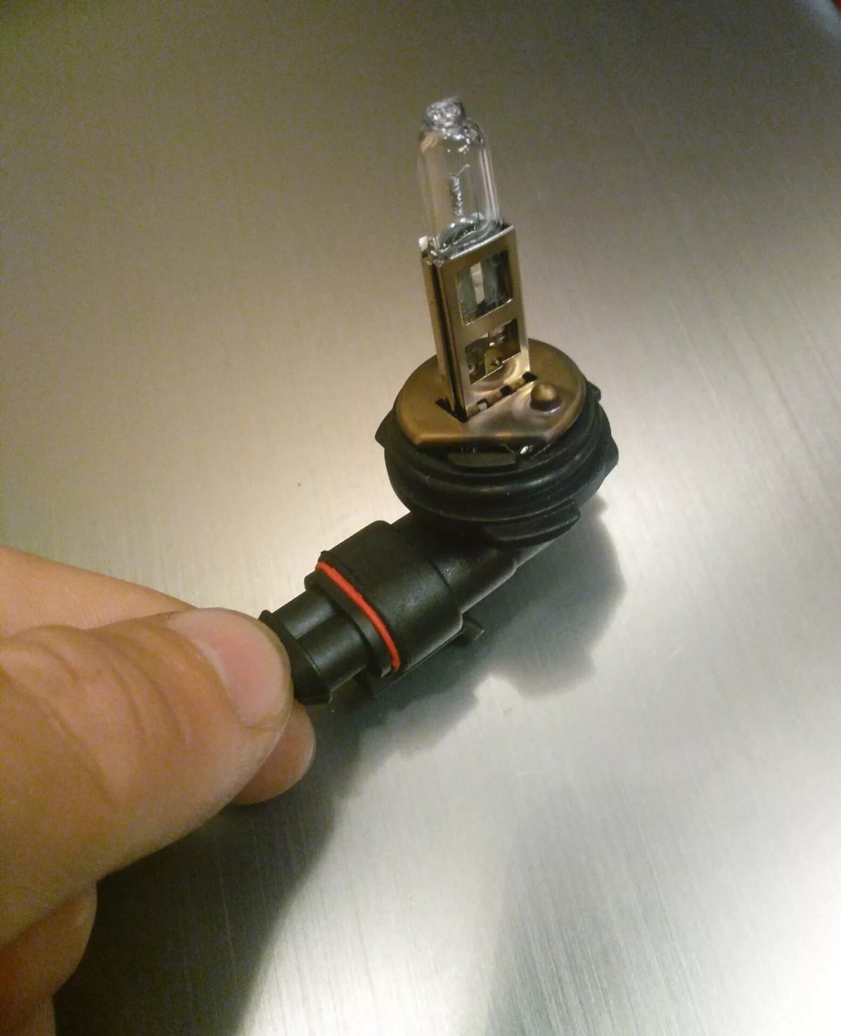 Лампы ПТФ цоколь Пежо 308