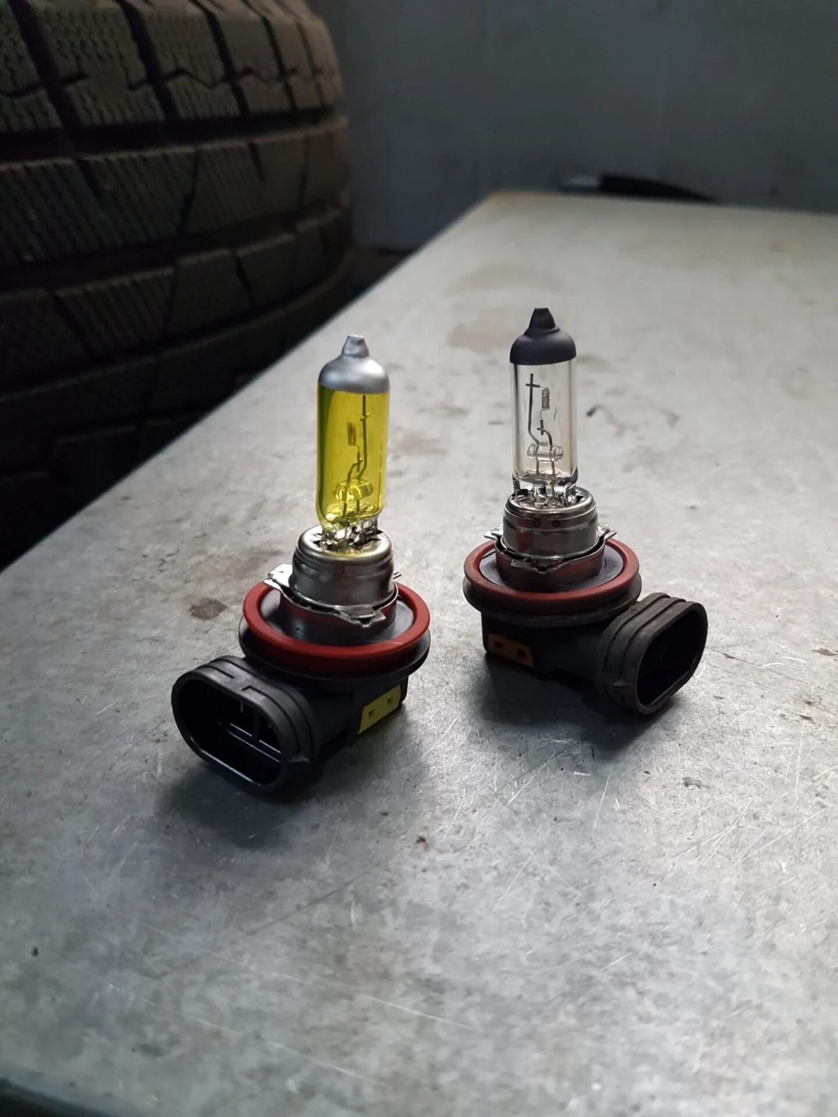 Цоколь лампы ПТФ Киа Рио 3