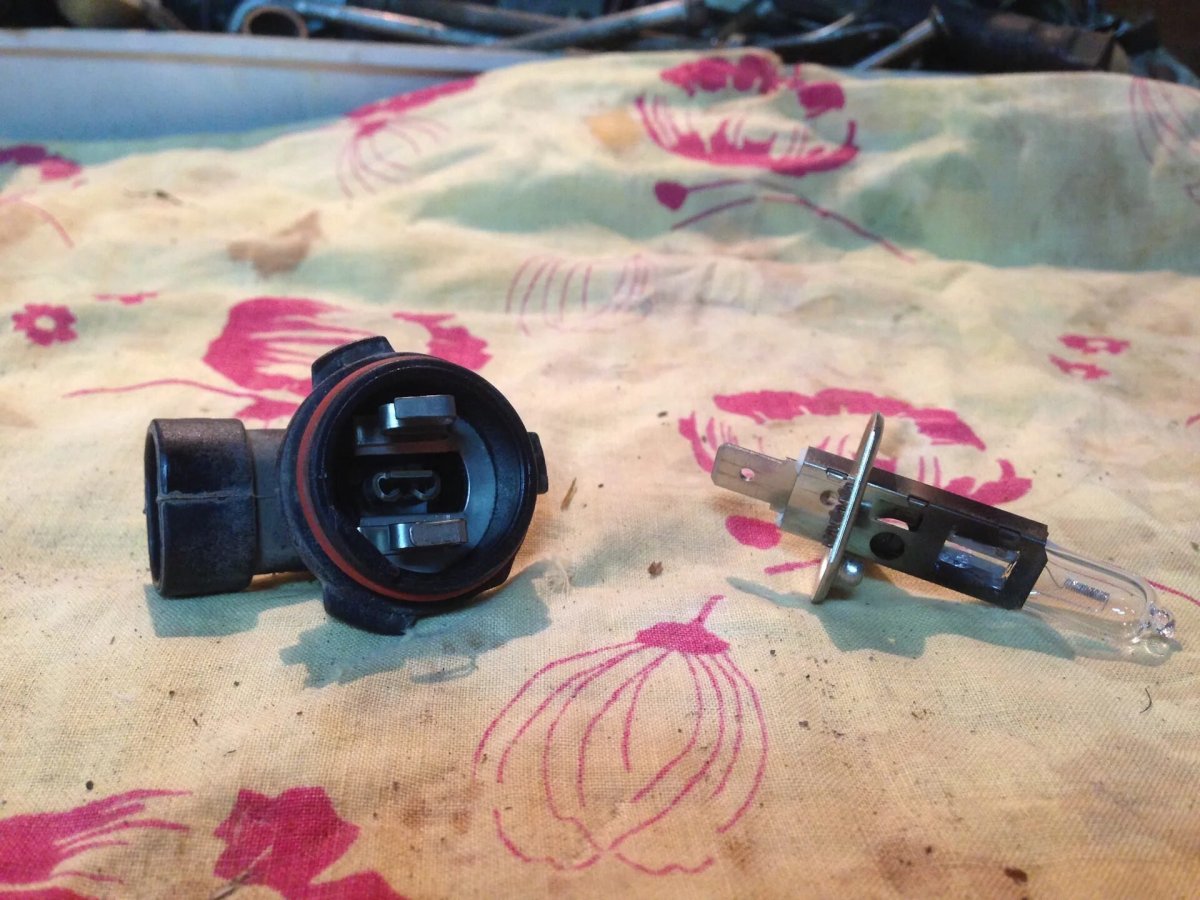 Фф2 переходник куда вставляется туманка