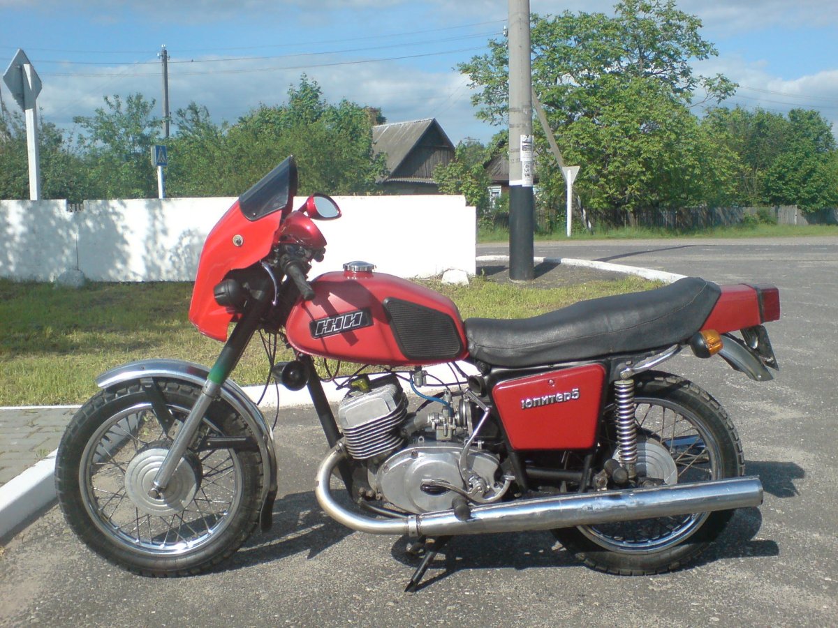 Задранный ИЖ Планета 5