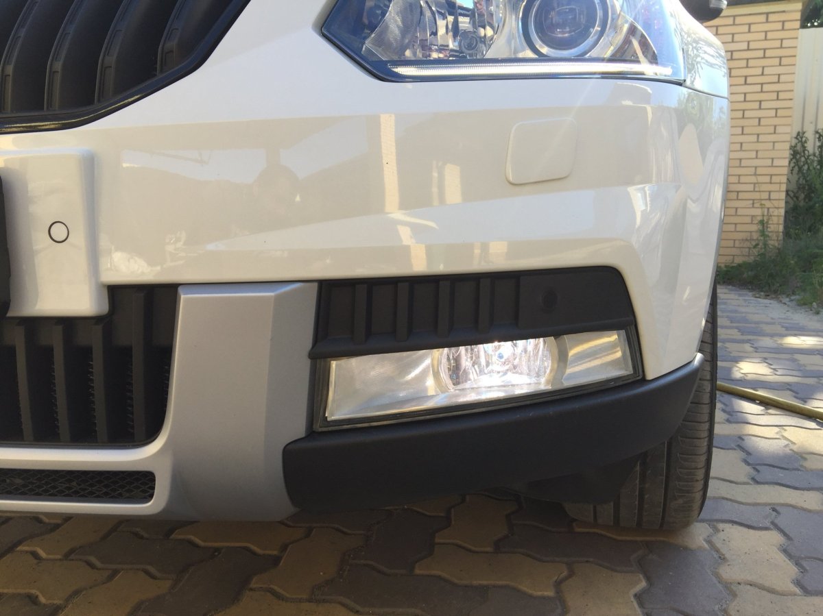 Шкода Йети лампа ПТФ