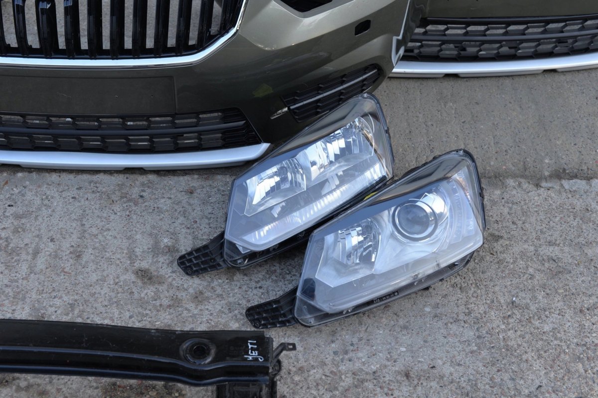Фара на Skoda Yeti