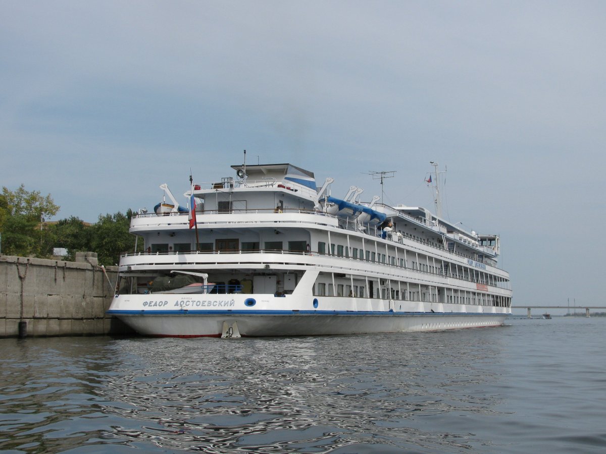 Судно Федор Достоевский