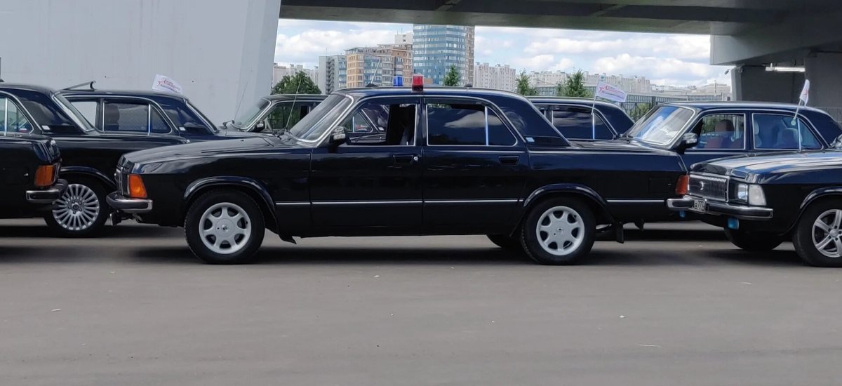 Волга 3102 v8