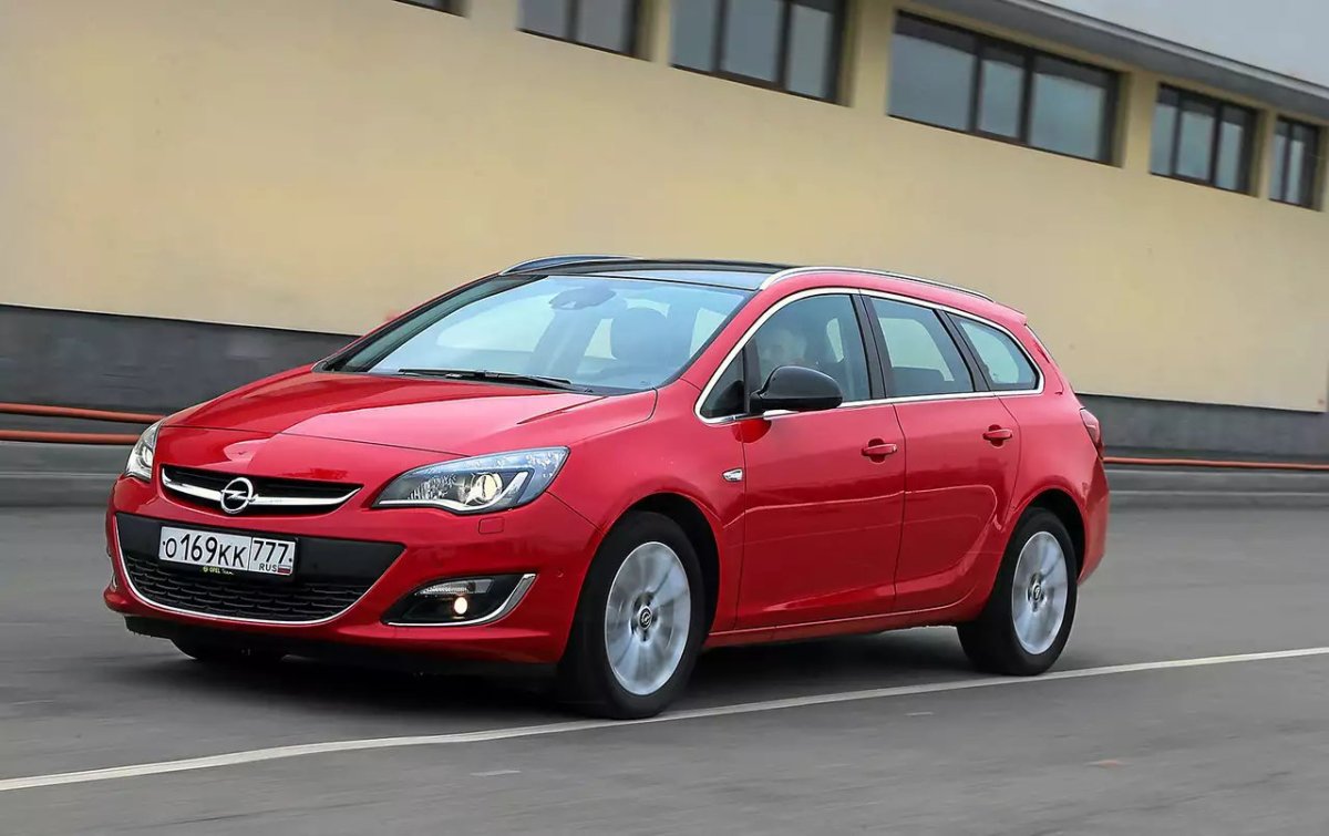 Опель Астра Спортс Турер