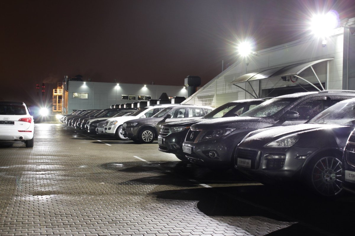 Стильные автомобильные парковки