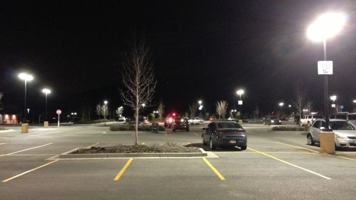 Ночь автостоянка