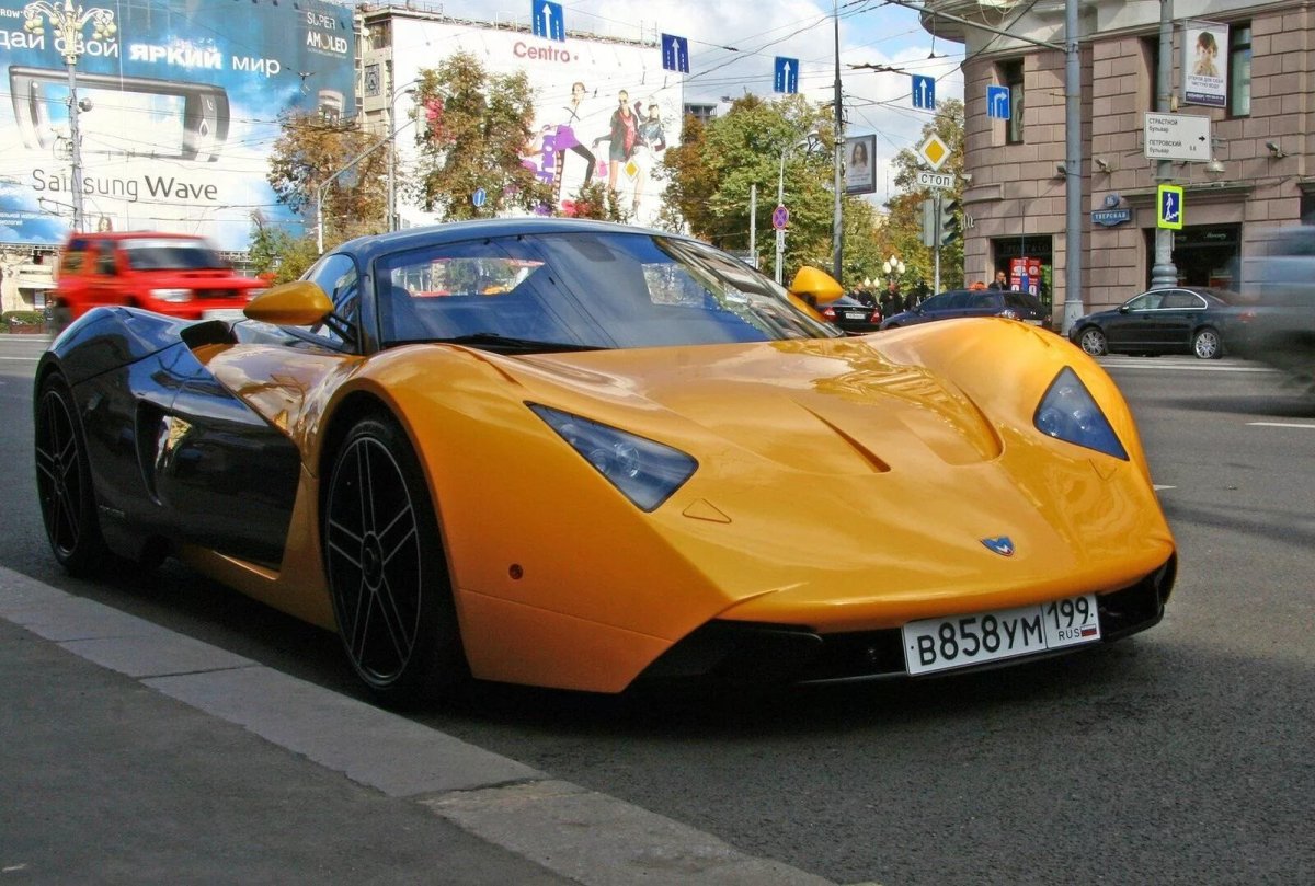 Спорткар Marussia b2
