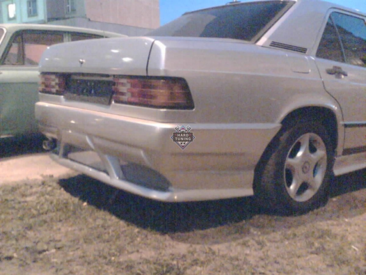 Обвес Rieger Mercedes 190 w201