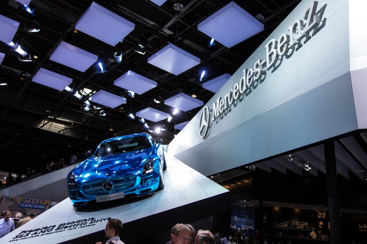 Парижский автосалон