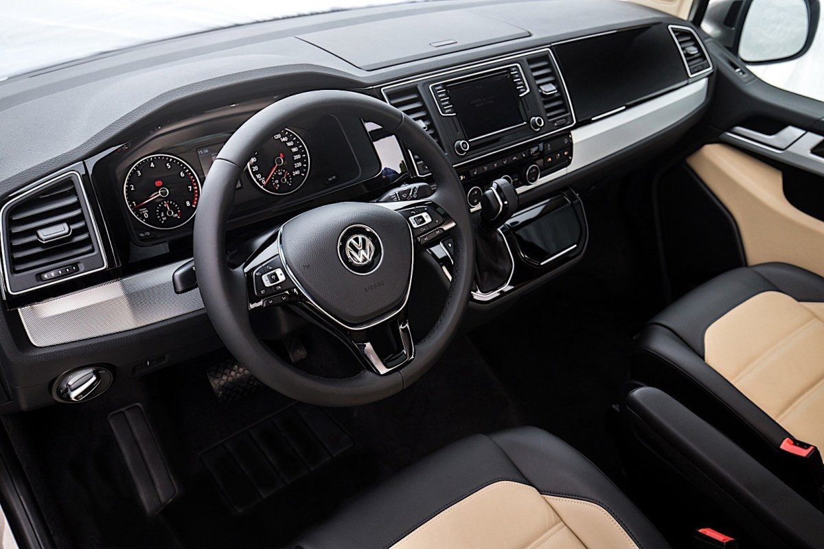 Фольксваген Транспортер т6 салон