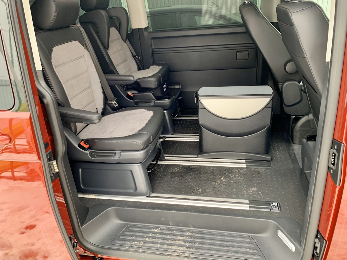 VW Multivan 6.1 long