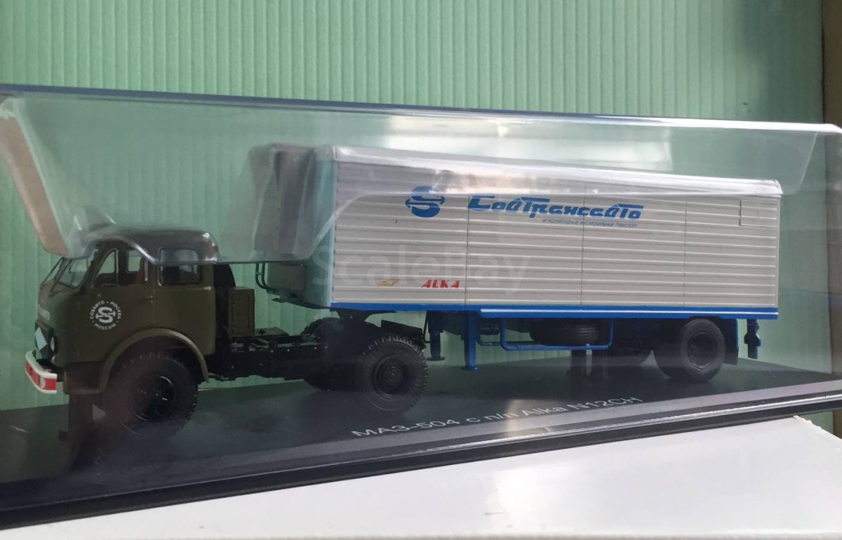 МАЗ 504 С полуприцепом Алка
