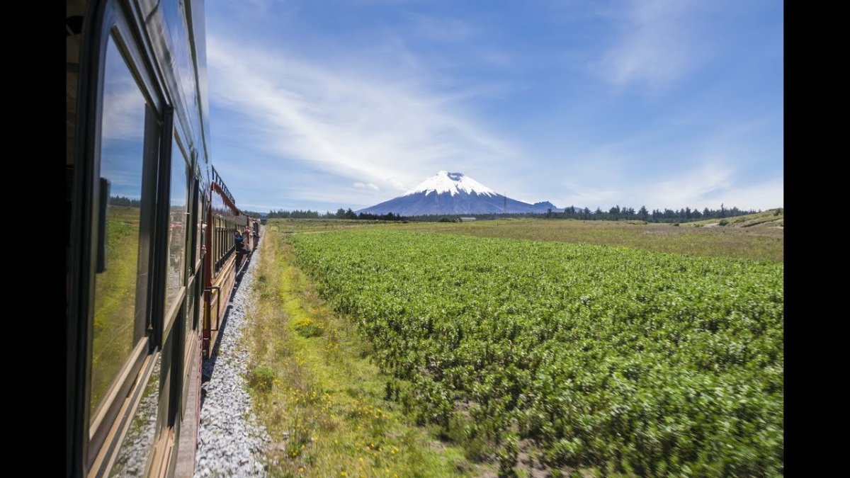 Поезд вулкан