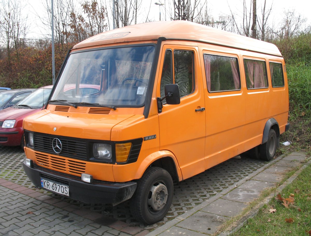 Mercedes-Benz 408d