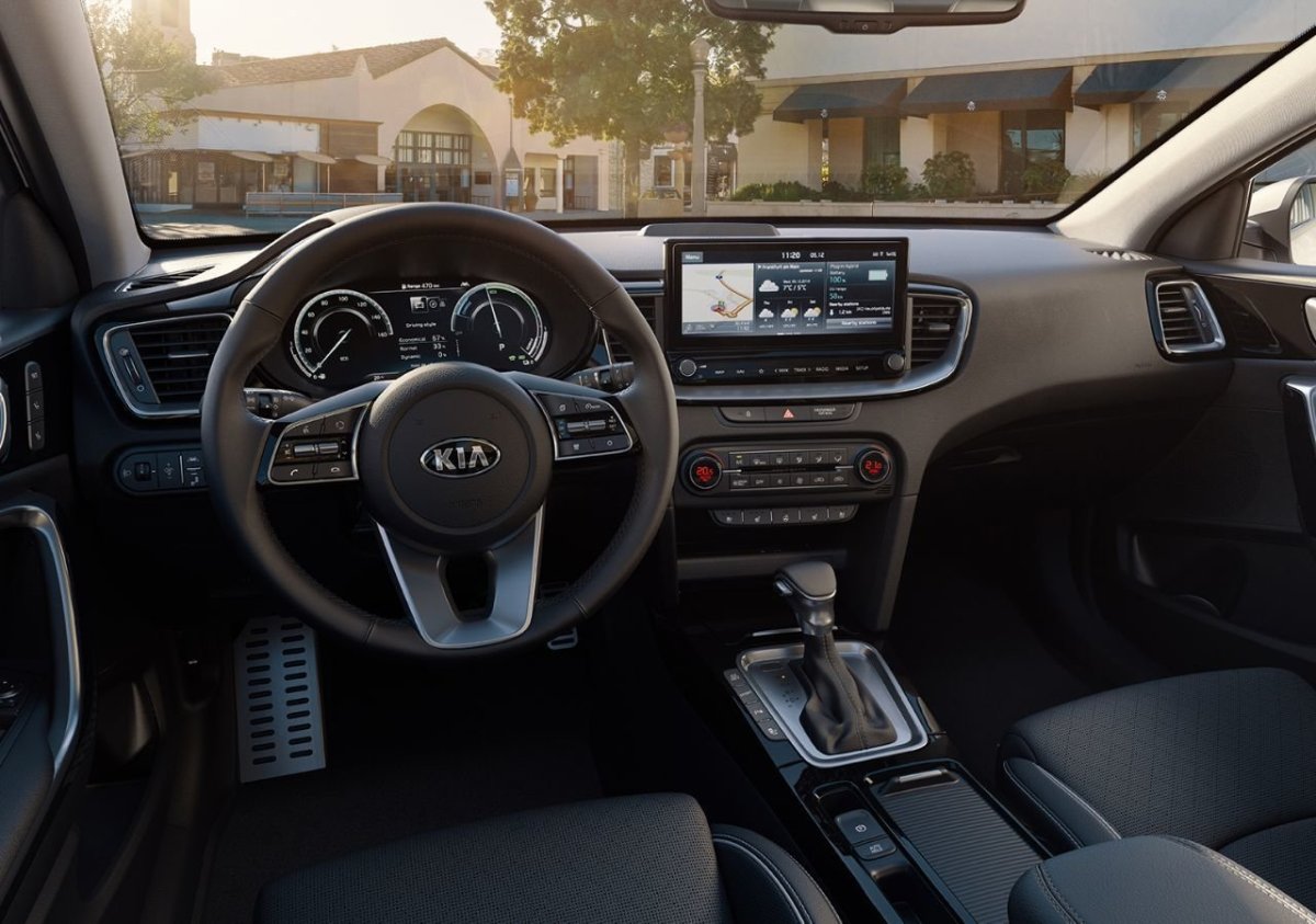 Kia Ceed 2020 универсал салон