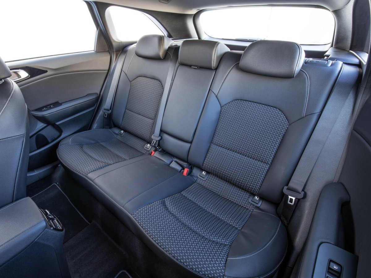 Киа СИД универсал 2021 салон