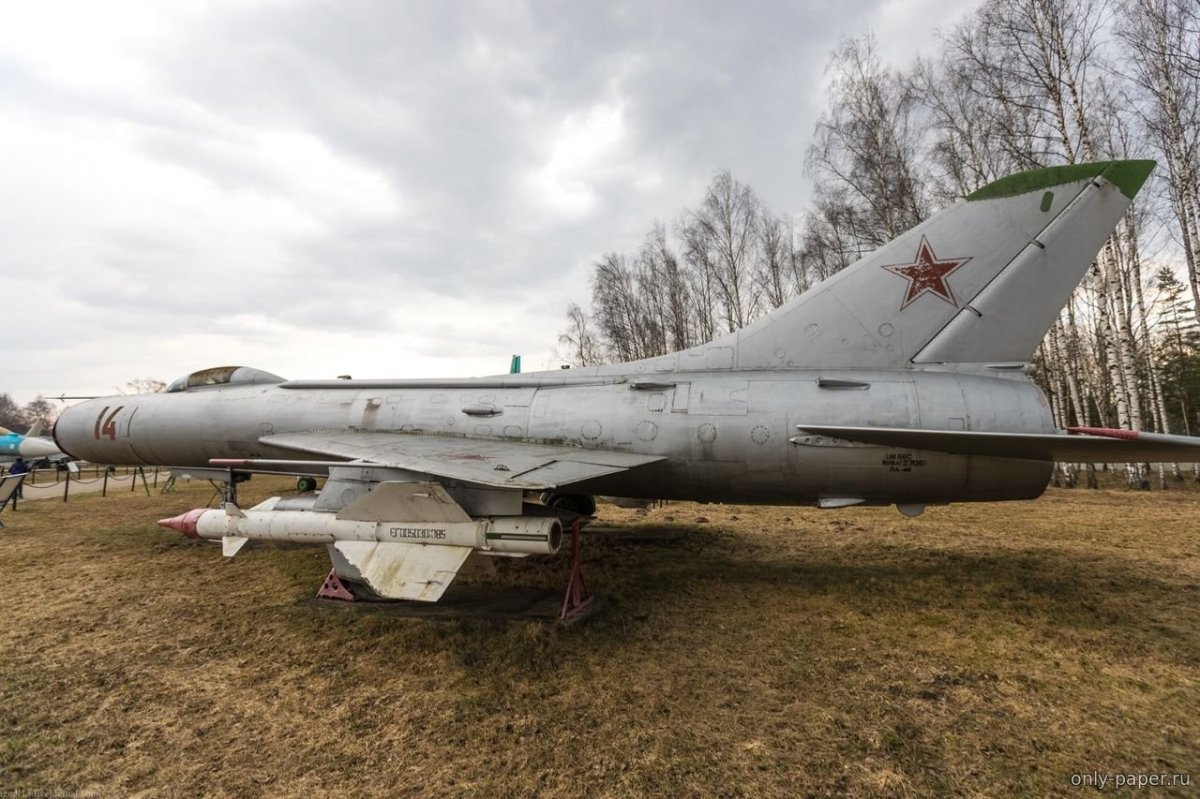 Су-9 истребитель