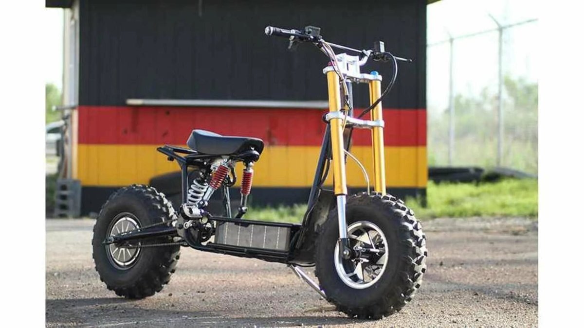 Внедорожный Мотосамокат