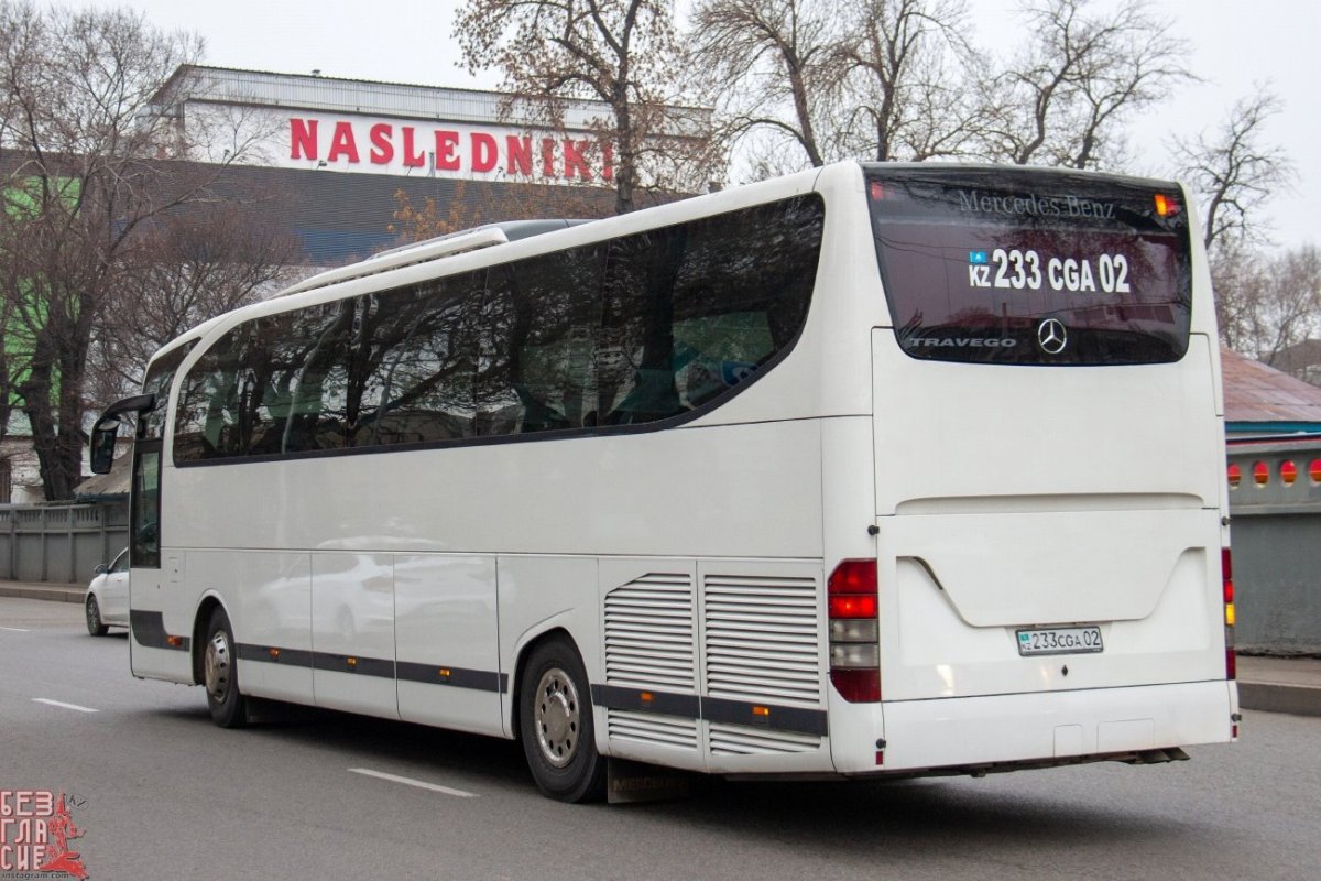 Mercedes Benz o580 15rhd Travego