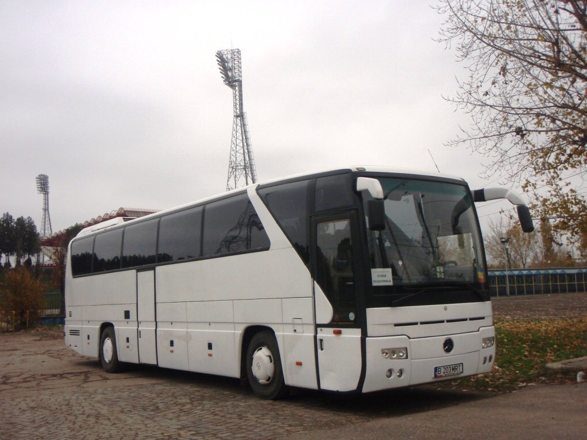 Мерседес Бенц о403