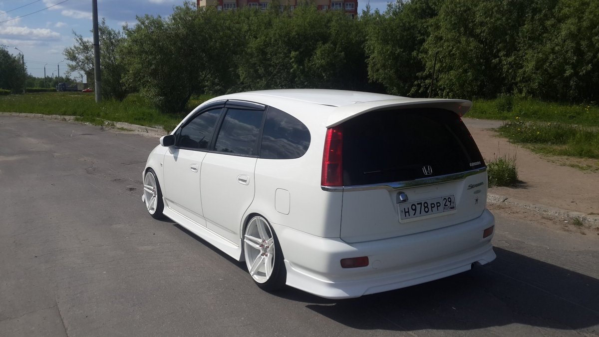 Honda Stream 2001 Tuning