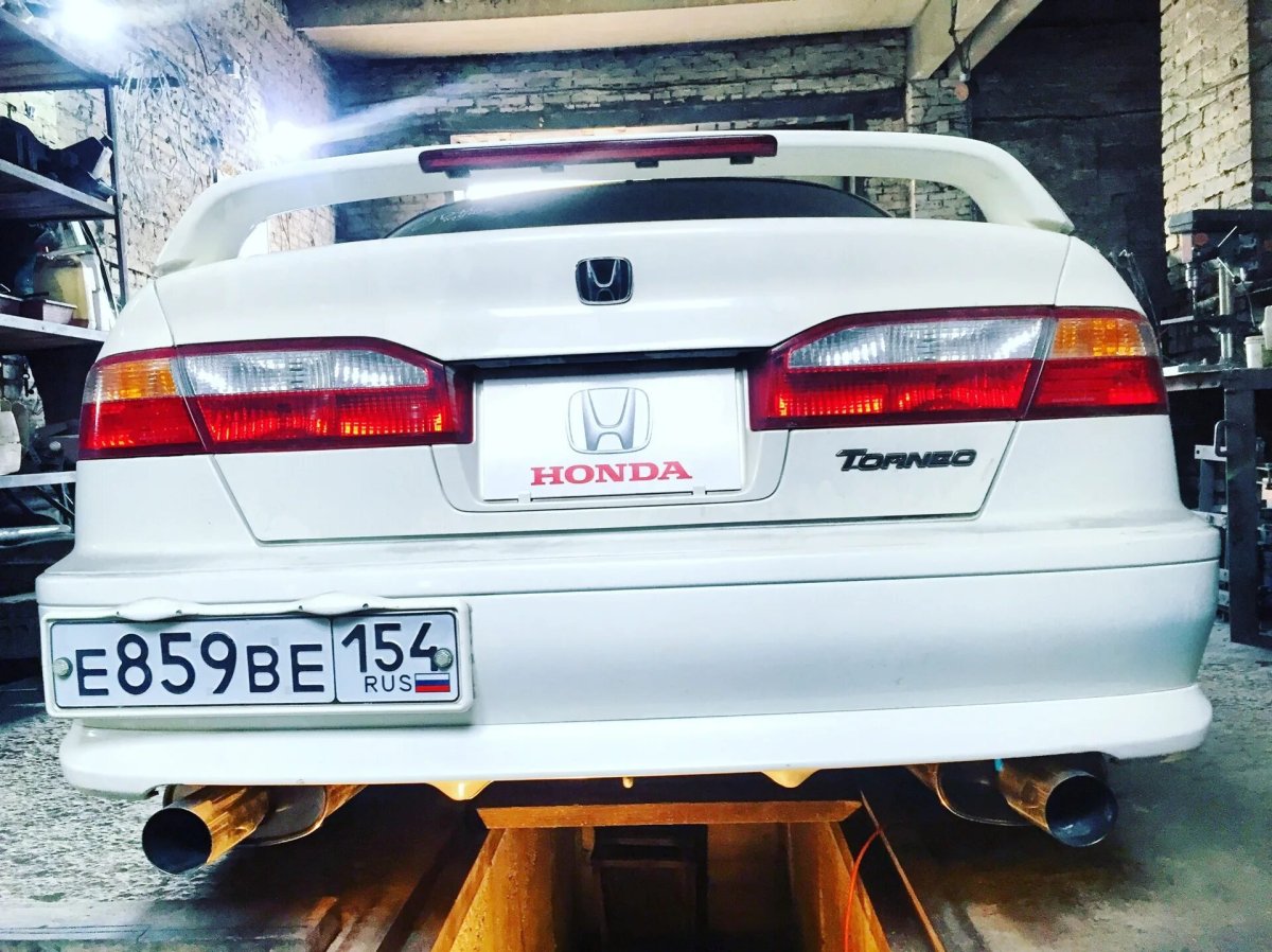 Выхлоп Euro r Honda Torneo
