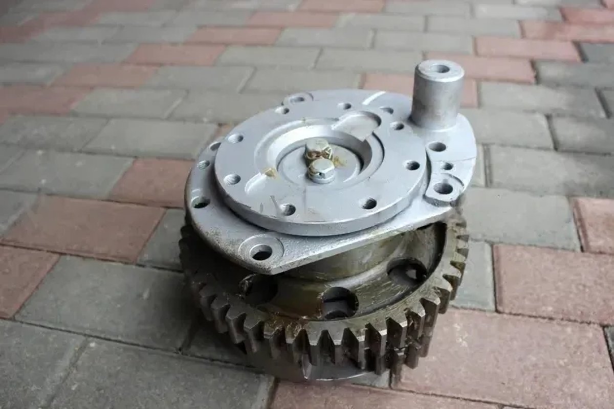 Механизм поворота левый 8.10.040