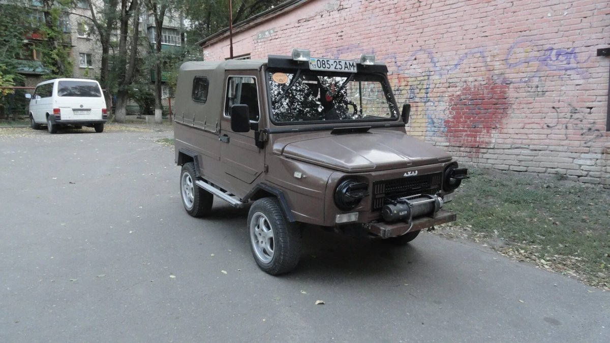 ЛУАЗ 969м Гелик