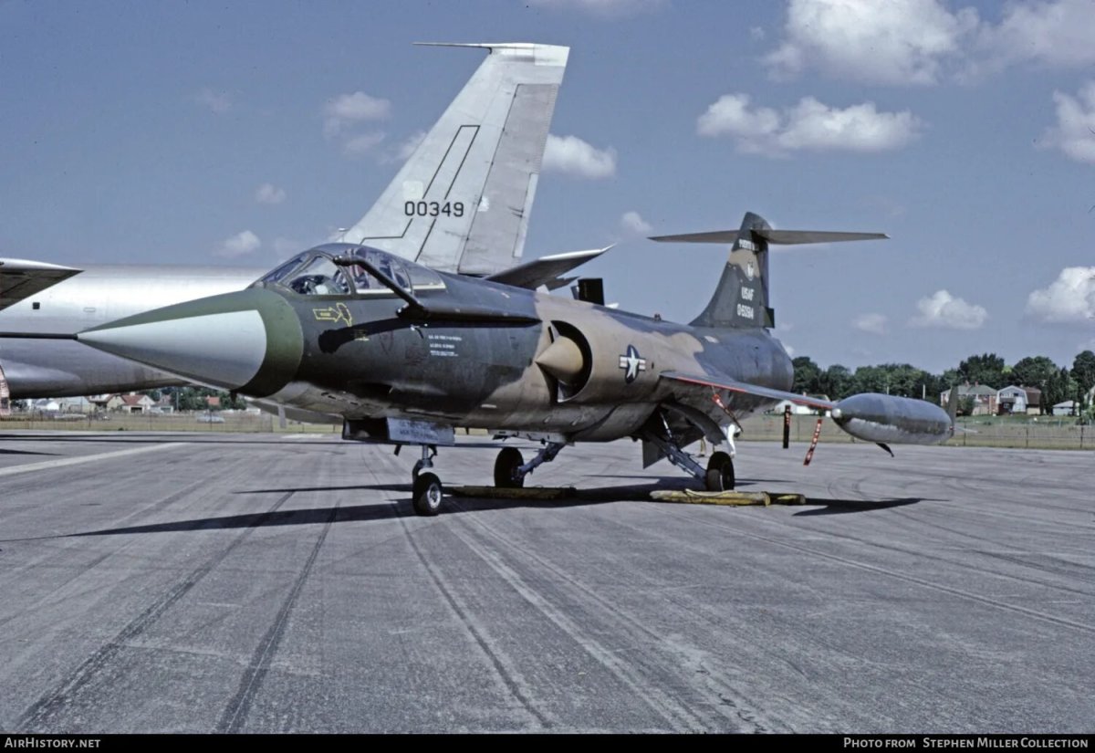 F-104c
