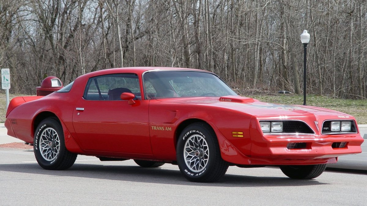 Понтиак транс ам 1977