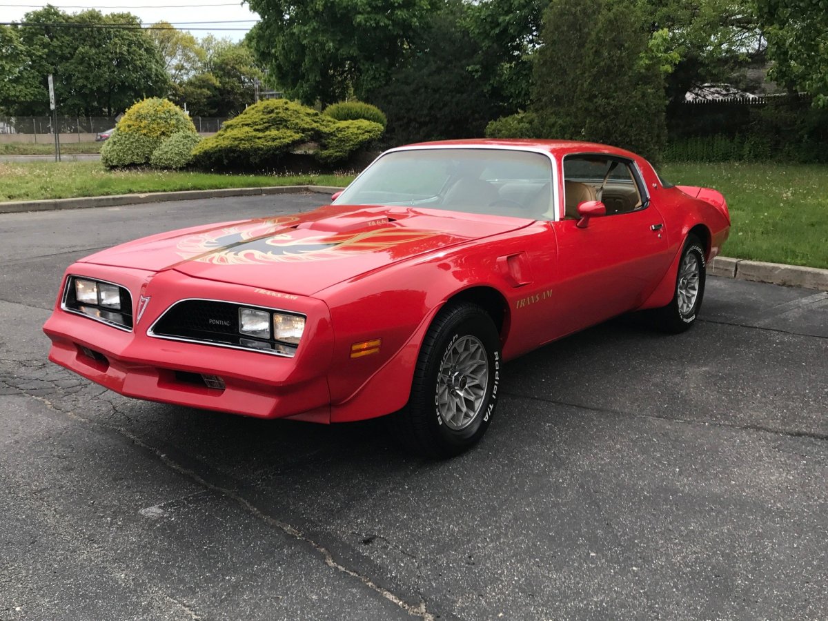 Понтиак Firebird Trans am 1977