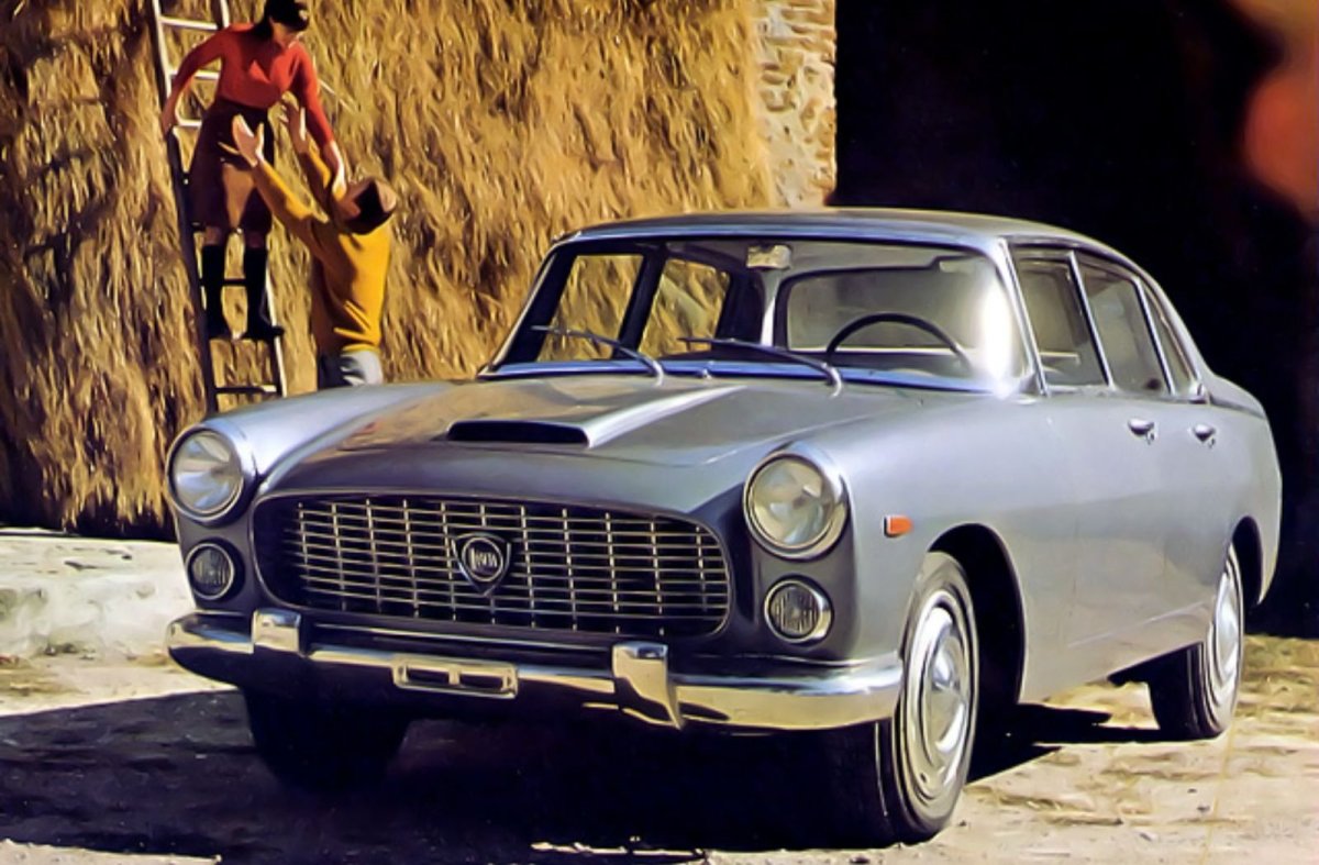 Автомобиль Лянча Фламиния седан