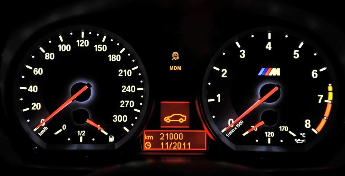 БМВ х1 спидометр