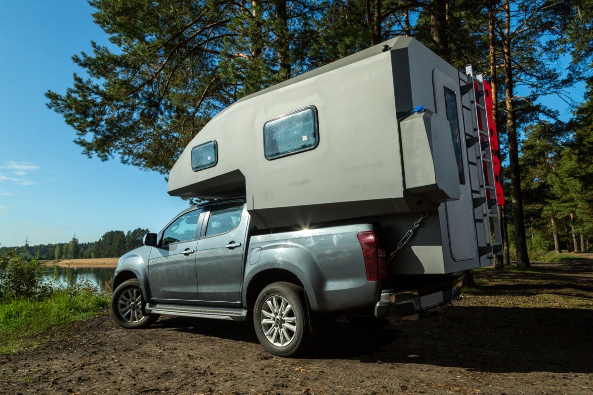Жилой модуль "ястреб" в пикап