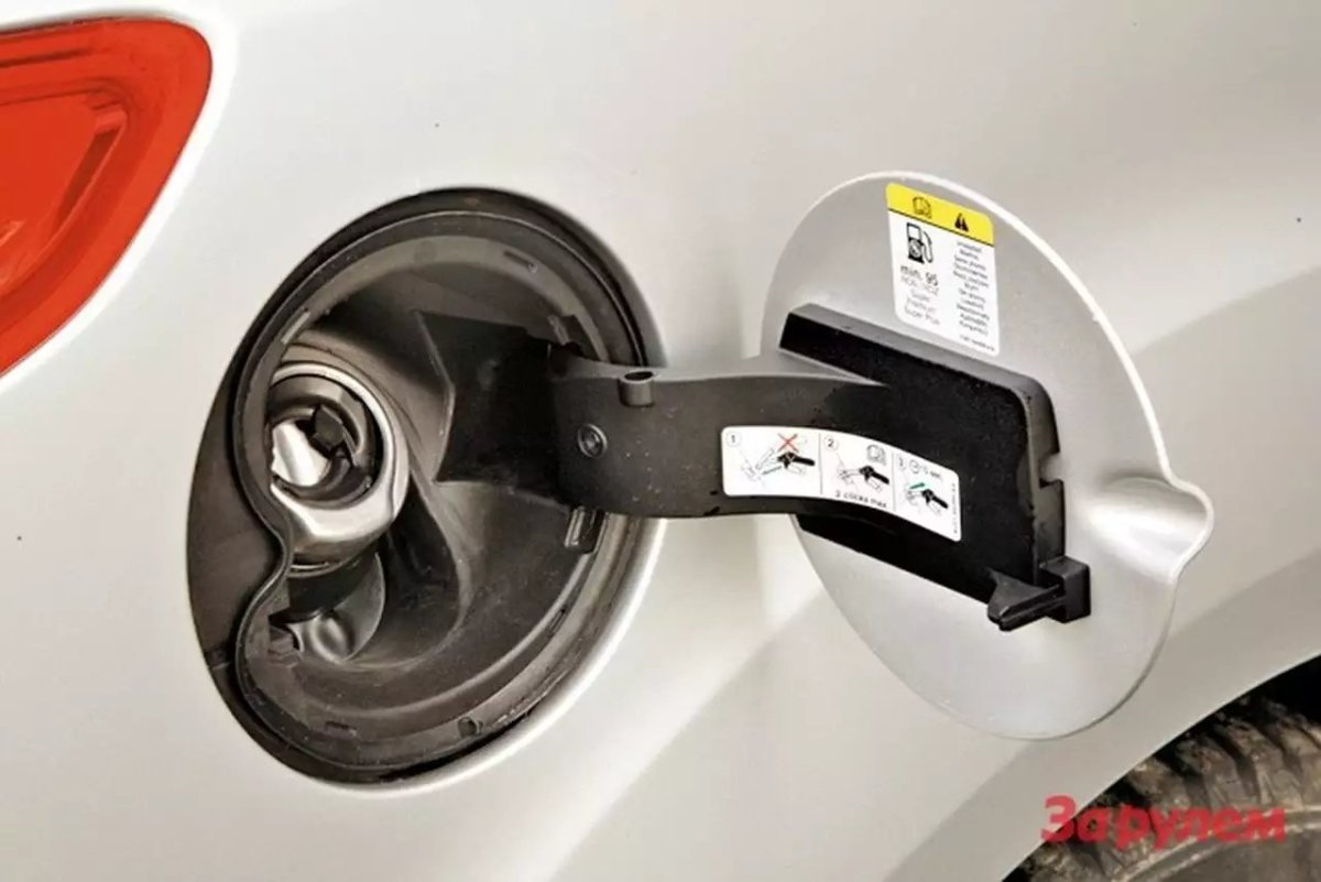 Люк бензобака Форд фокус 2