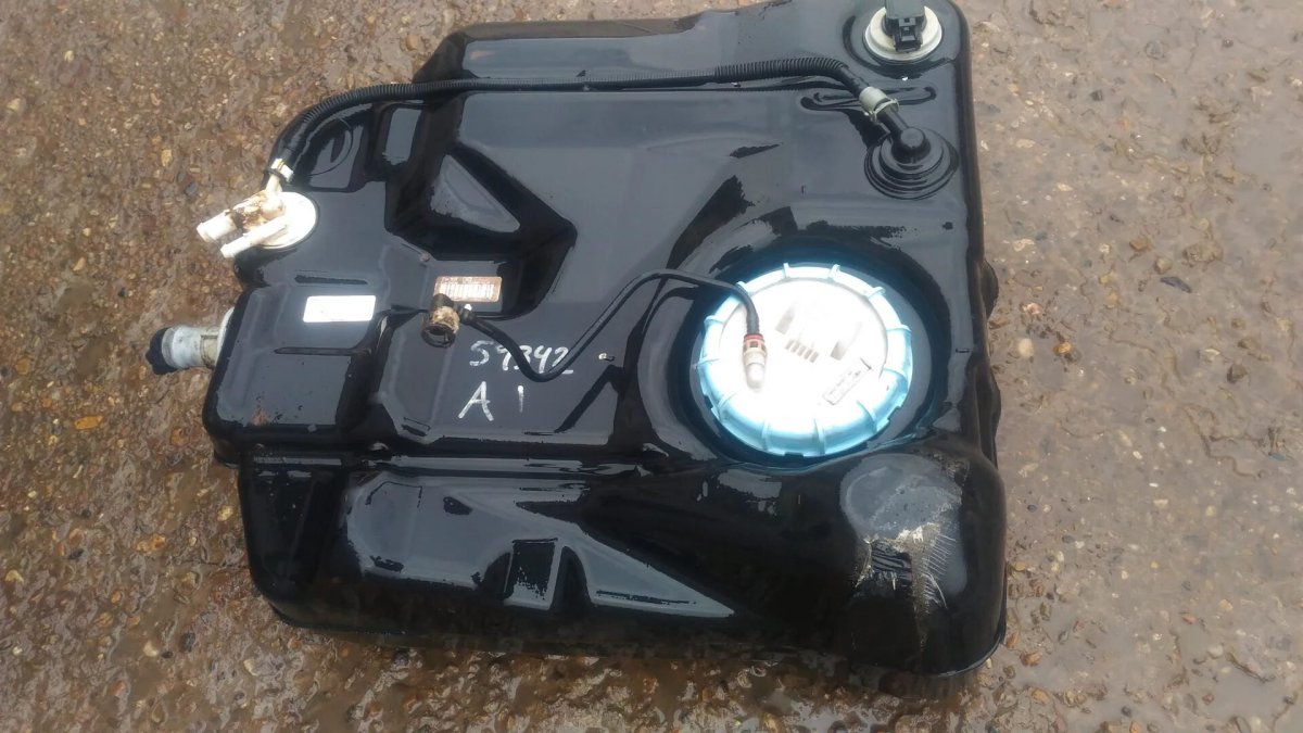 Форд фокус 1 объем бака хэтчбек