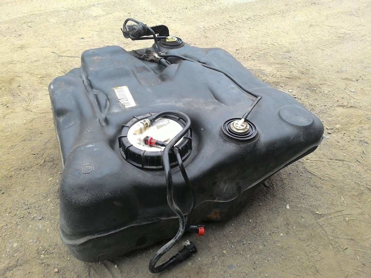 Топливный бак Форд Транзит дизель 2.4