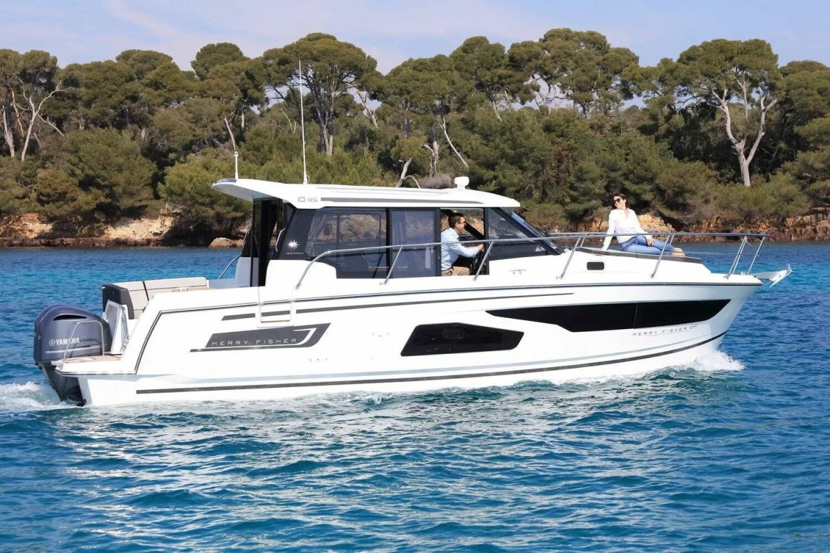 Катер Мерри Фишер