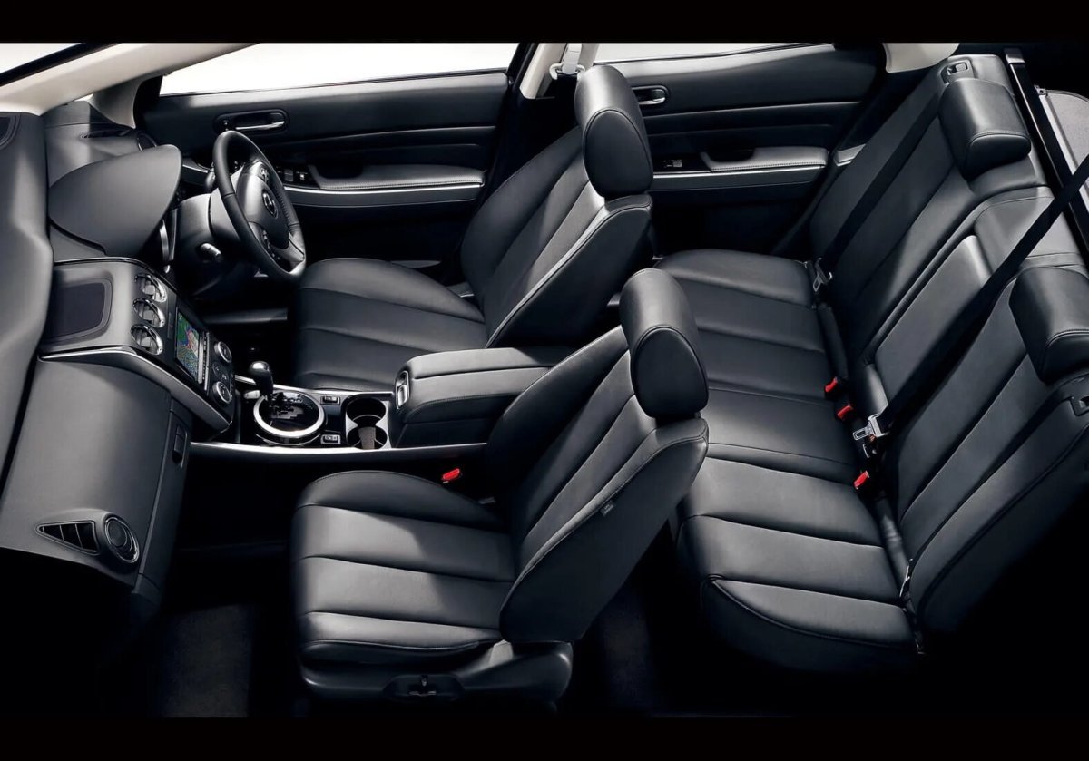 Мазда СХ 7 салон