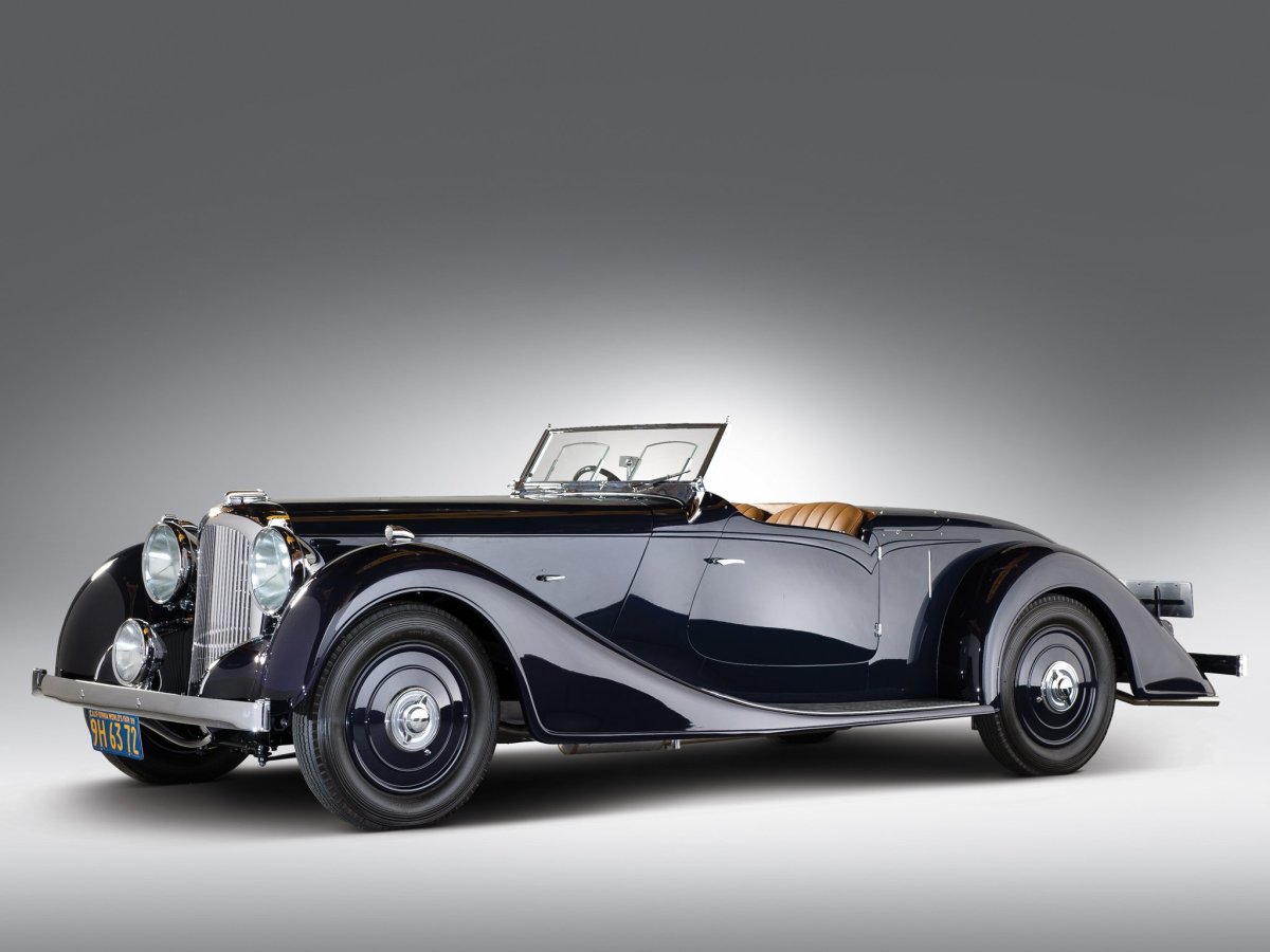 1938 Lagonda Roadster.