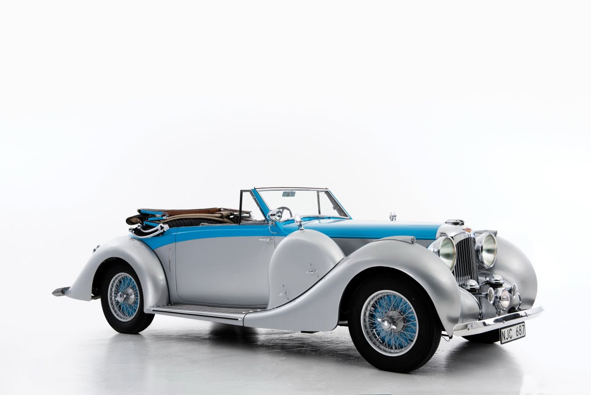 Автомобиль Лагонда 1938 года