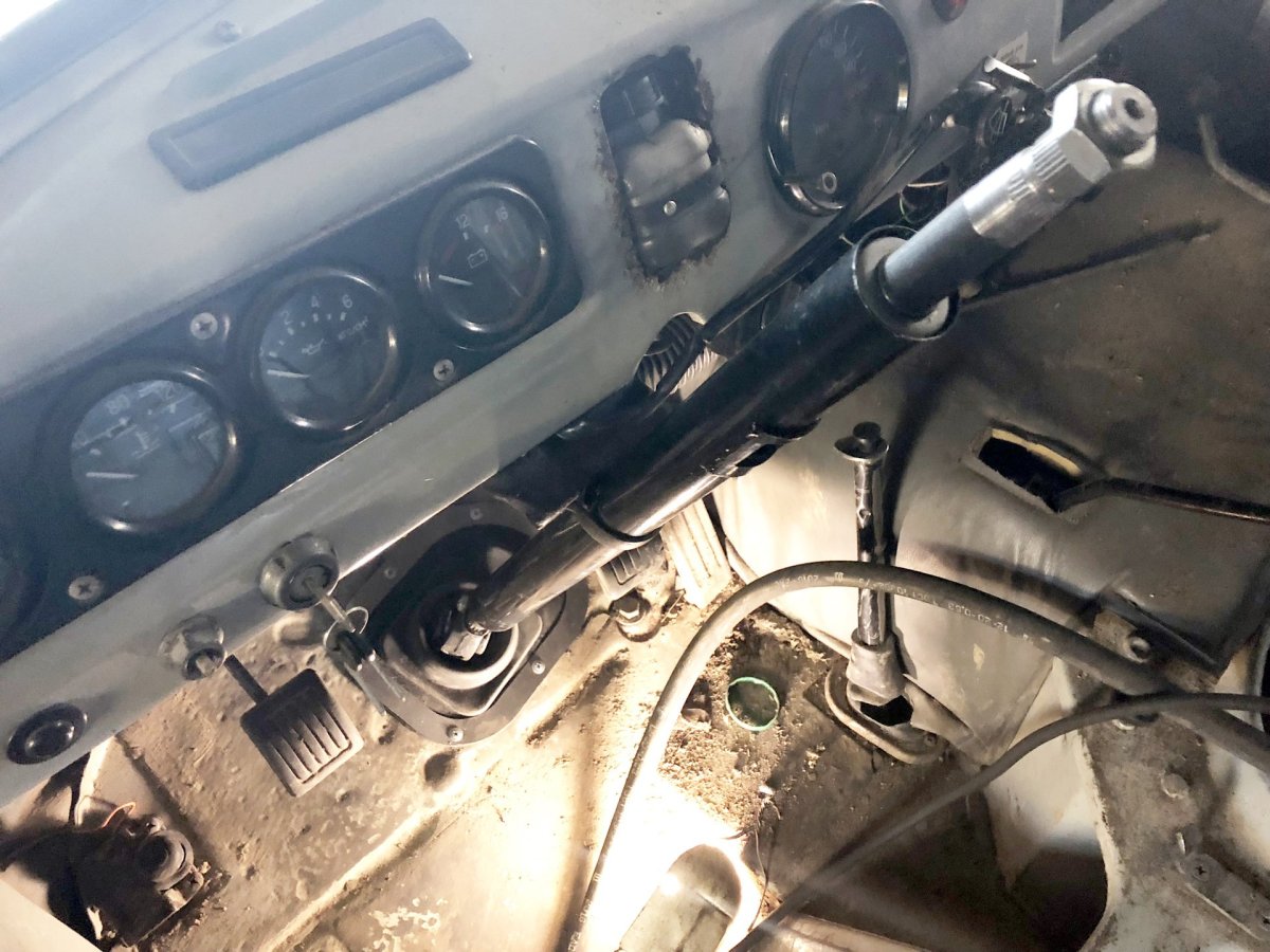 Крепление рулевой колонки УАЗ 469