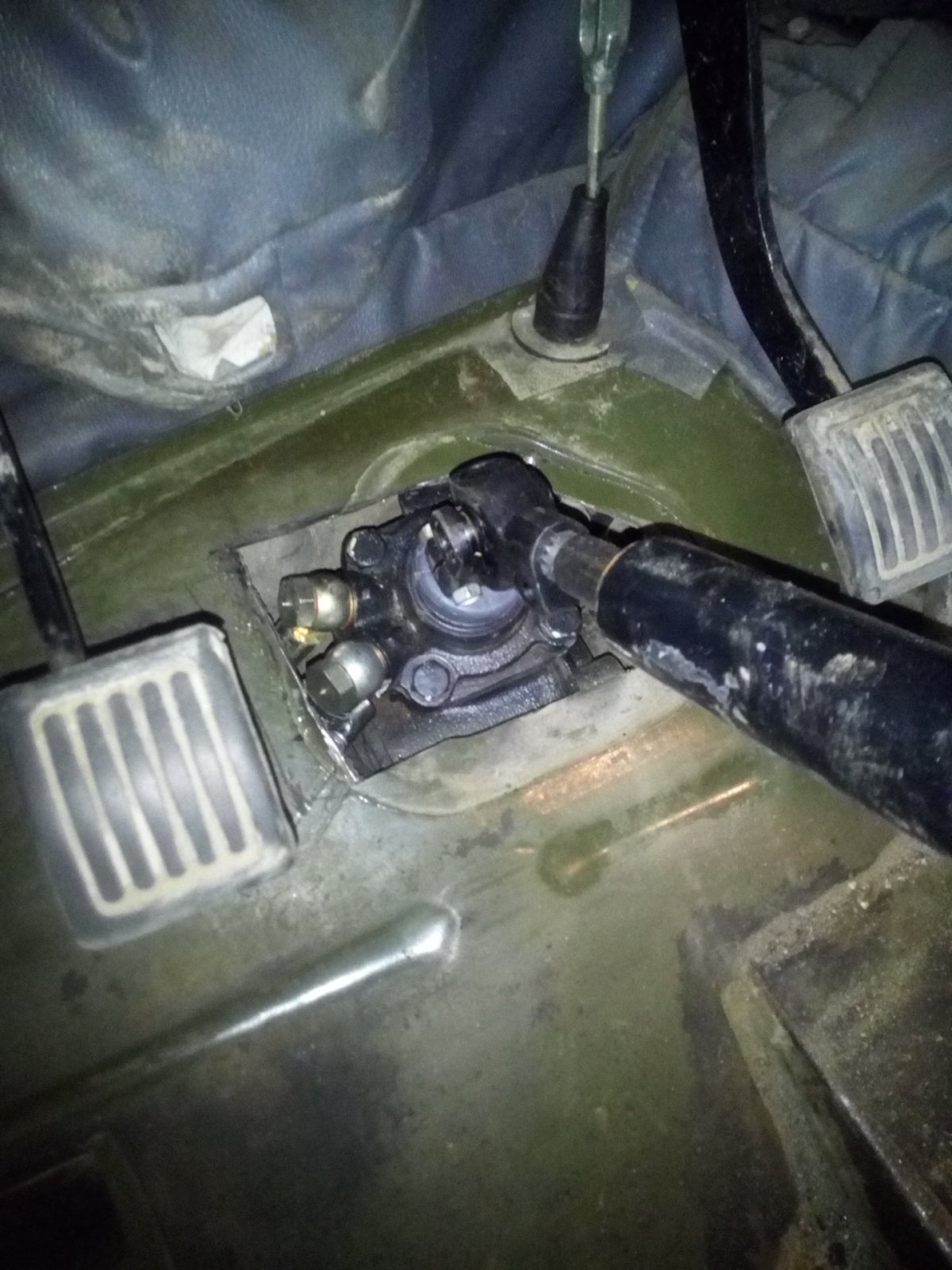 Пыльник рулевой колонки УАЗ 452 С ГУРОМ