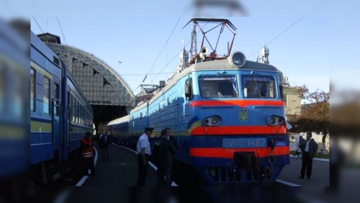 Уз украинские железные дороги