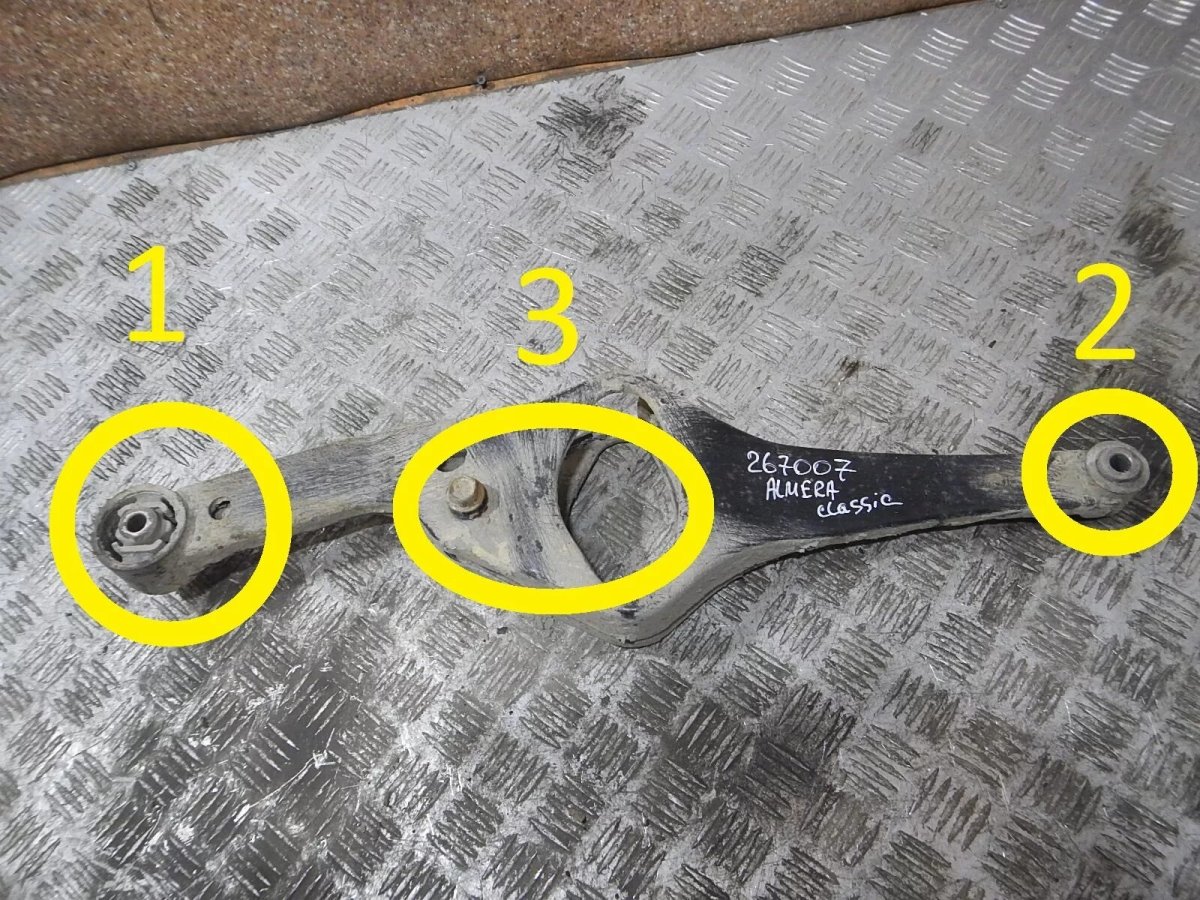 Сайлентблоки Ниссан Альмера н16