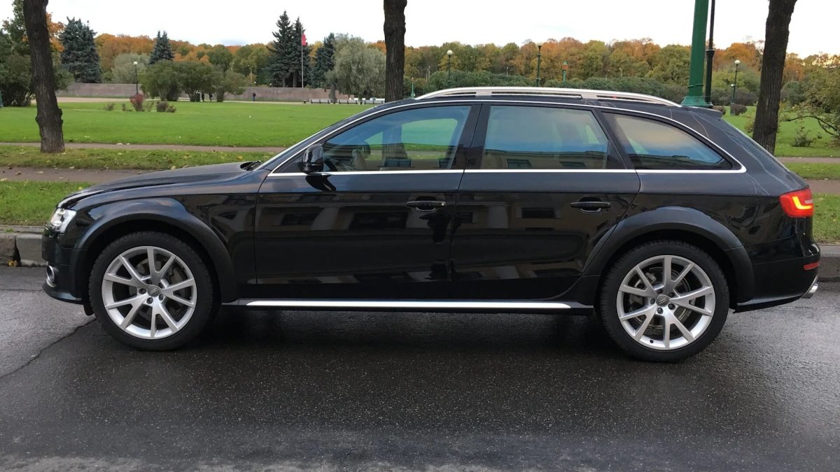 A4 Allroad r19